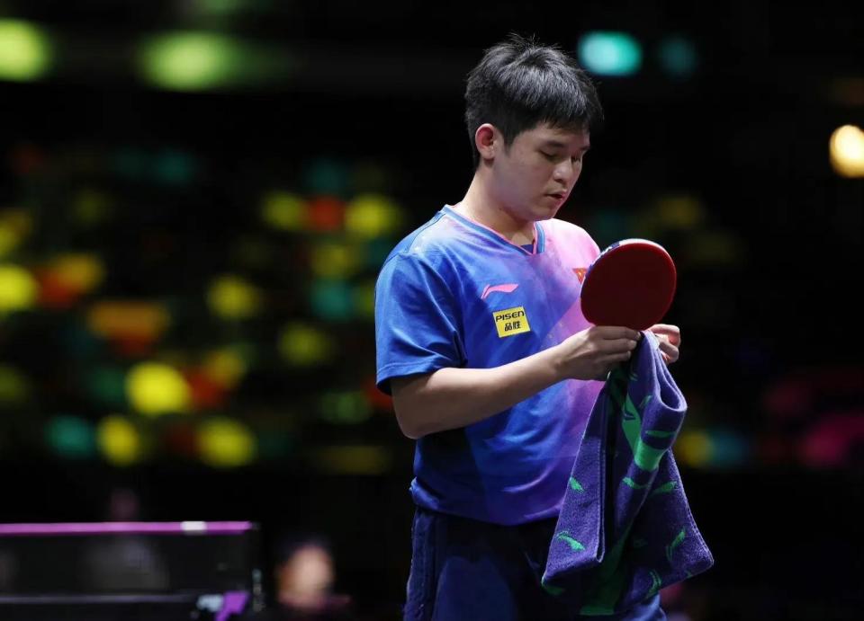 法同样引人 法同样引人