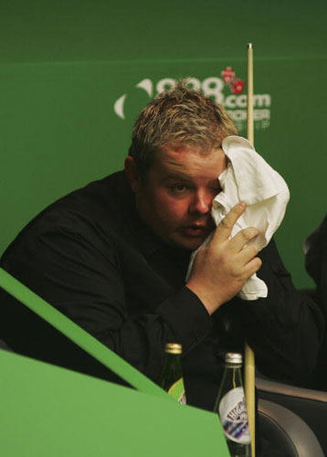 他通过在当 他通过在当