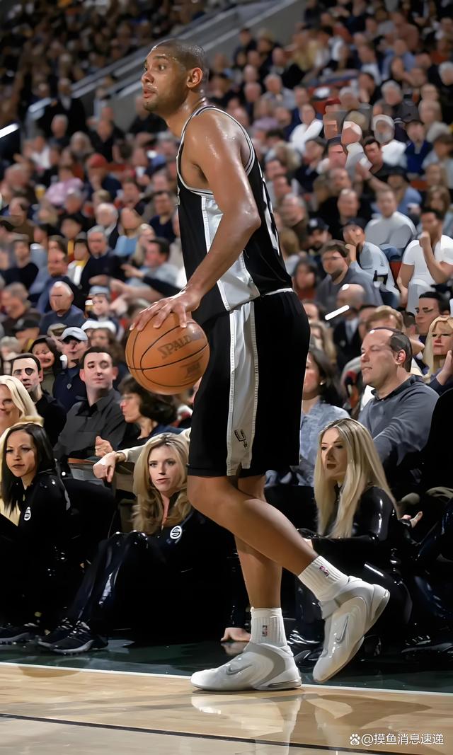 级与角色秩 级与角色秩